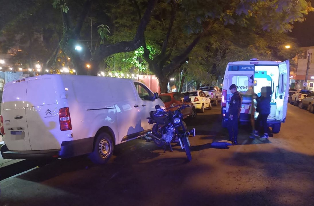 OBERÁ: Motociclista embistió a un peatón que resultó con graves lesiones
