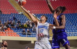 OTC clasificó a cuartos de final tras derrotar a Riachuelo 96-85