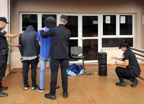 Capturaron a dos delincuentes que intentaban escapar en un remis tras vender elementos robados