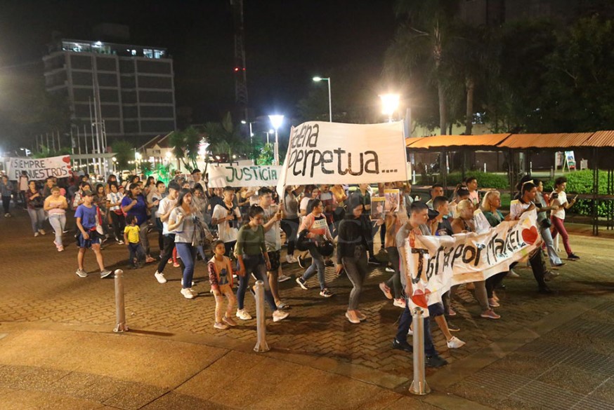 Familiares y amigos marcharon por Marcelo el joven atropellado en Oberá