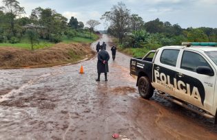 SAN VICENTE: Una mujer de 23 años fue hallada son vida con marcas en el cuello, al costado de la Ruta Provincial 13