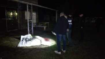 Un hombre acusado de homicidio en Alba Posee, por una discusión golpeo salvajemente a otro hombre hasta a muerte