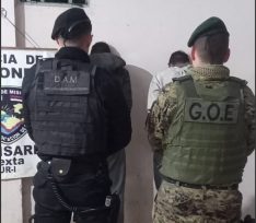 Detuvieron a dos delincuentes con múltiples antecedentes que atacaron a un sereno