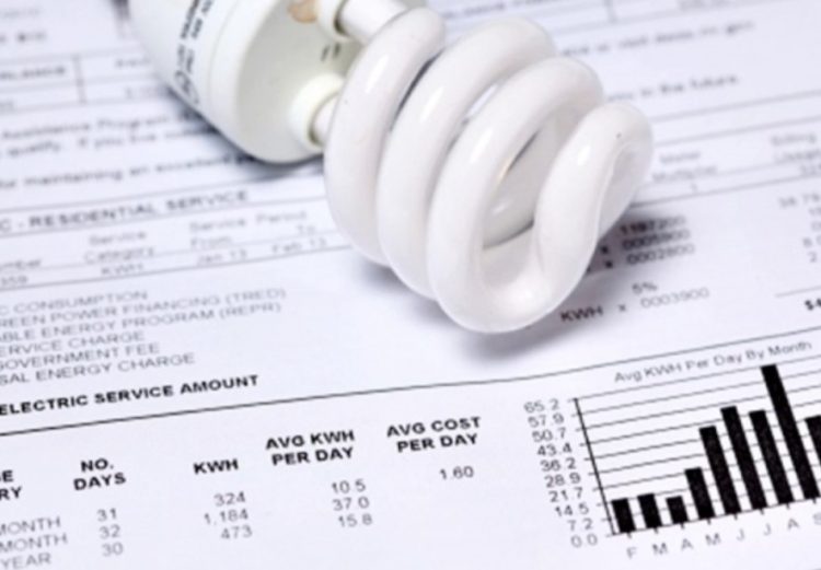 Qué ingresos debe tener una familia para pedir los subsidios de luz y gas y cómo es el trámite