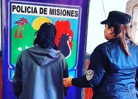 Fue detenida por crueldad animal la mujer que mató con agua hirviendo a un perro en San Javier