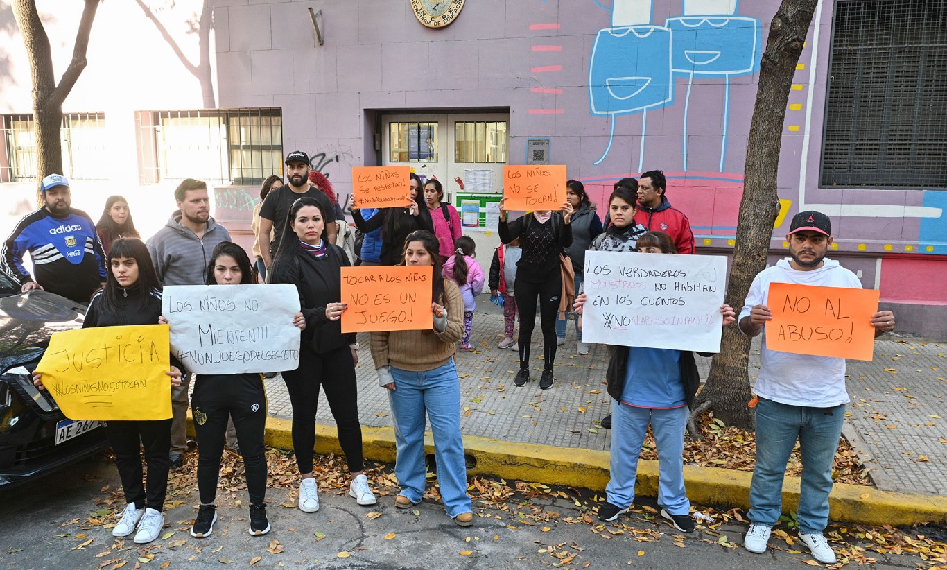 Mas de 10 niños sufrieron abusos sexuales en un Jardín de Infantes en Palermo, tres docentes detenidas