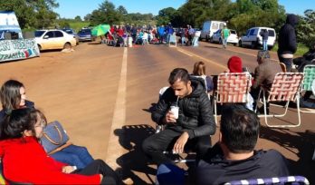 Corte total de ruta cerca al acceso al municipio de San Vicente