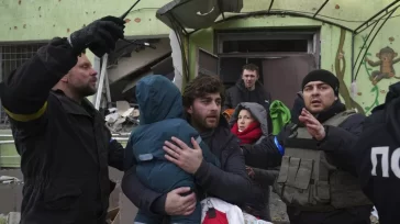 Rusia bombardeó un hospital infantil en Kiev: hay tres muertos y diez heridos de gravedad