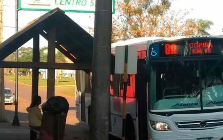 El servicio de colectivos ha decaído, entre paros y reducción de líneas como afecta a la rutina del Obereño