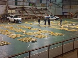En menos de 24 horas la Policía secuestró más de 3 toneladas de droga valuada en 1.500 millones de pesos