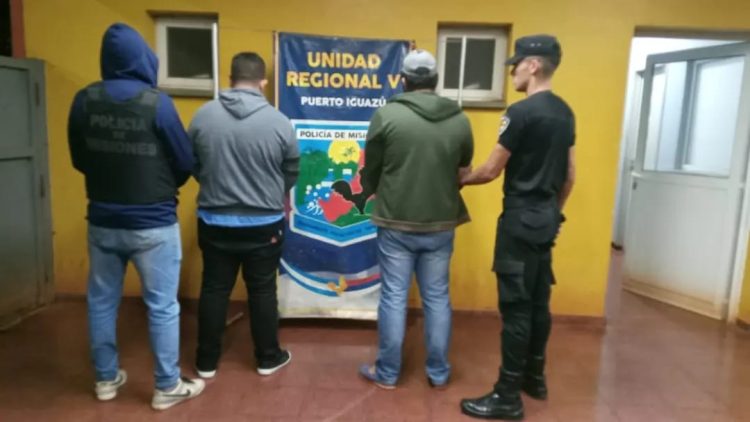La policía cibernética logro dar con una banda que se dedicaba a vender cosas robadas por redes sociales