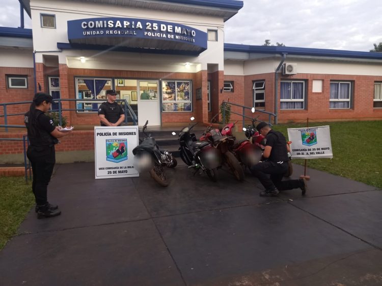 La Policía detuvo a un grupo de personas que realizaban maniobras peligrosas con motocicletas