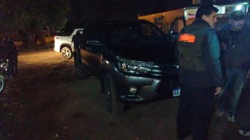 Una camioneta fue secuestrada con pedido de captura por robo que llevaba cigarrillos de contrabando