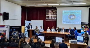 OBERA: Capacitan a policías de la zona centro sobre ciberseguridad y ciberdelitos