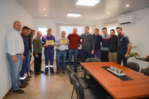 Reconocimientos a jubilados municipales de Oberá