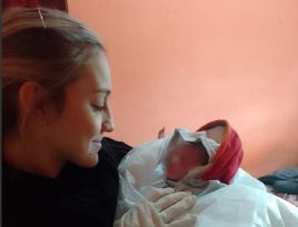 Policía partera: «escuchar el llanto del bebé y tenerlo en mis brazos fue una emoción inexplicable»