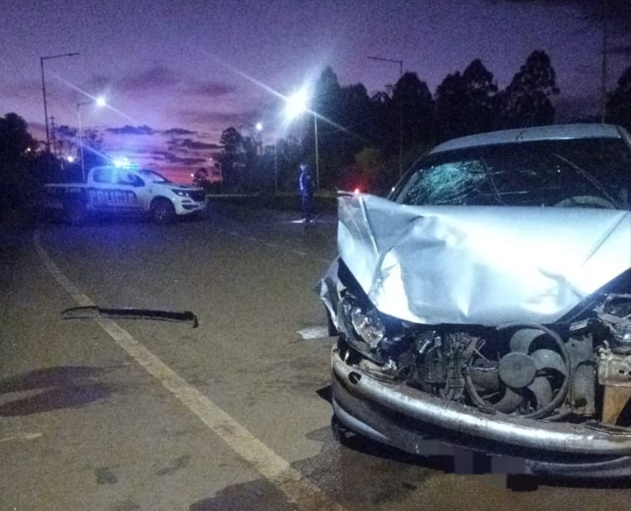 La Policía busca un vehículo que chocó y se fugo de un accidente sobre ruta 14