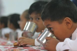 Mas de 10 escuelas de Oberá suspendieron el pan del desayuno y la merienda por falta de pagos de Nación