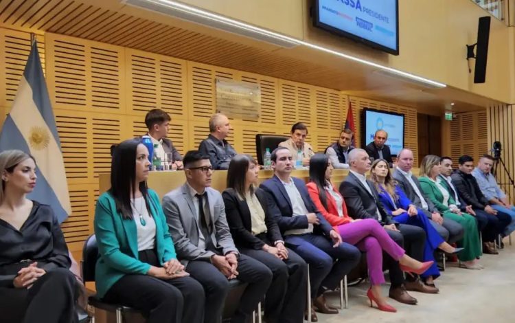 La Renovación presentó a los candidatos de Innovación Federal, para diputados y senadores nacionales