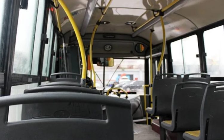 La UTA y los empresarios llegaron a un acuerdo parcial y frenaron el paro de colectivos