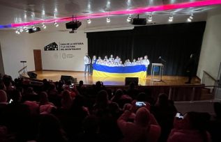 Primera edición de «Acá yo canto – Oberá canta la historia»