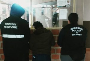 Una pareja fue arrestada por el robo de un auto en Posadas utilizando la modalidad de «Viuda Negra»