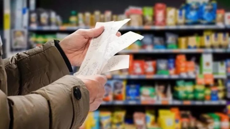 Canasta básica de  junio: una familia tipo necesitó $232.427 para no ser pobre