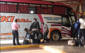 Colectivos de media distancia con salidas normales, a pesar del paro nacional de UTA