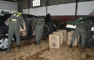 Gendarmería halo un cargamento con diez mil paquetes de cigarrillos de contrabando en Bernardo de Irigoyen