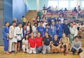Juegos Deportivos Misioneros: jóvenes se lucieron sobre el tatami y el colchón