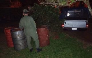 Gendarmería secuestró 800 litros de combustible de contrabando en Eldorado