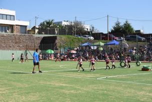 Multitudinario encuentro infantil de hockey por el mes de la niñez