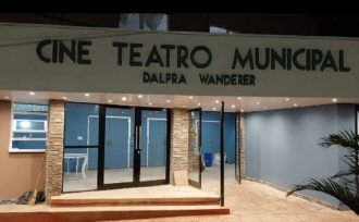 Después de 31 años, vuelve a funcionar el cine teatro de Montecarlo