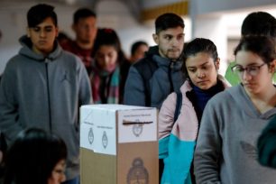 Comenzó la veda electoral de las PASO, ¿qué no se puede hacer?