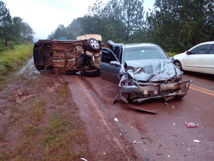 CAMPO RAMÓN: Dos automovilistas chocaron de frente sobre ruta Provincial N°103