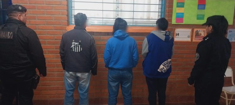 Pese a ser buscado por robo, quiso cumplir con su deber cívico