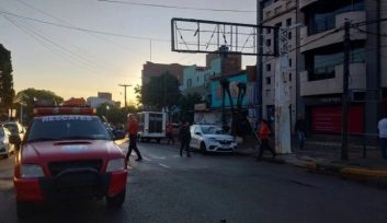 POSADAS: Falleció un operario por una descarga eléctrica, cuando instalaba un cartel