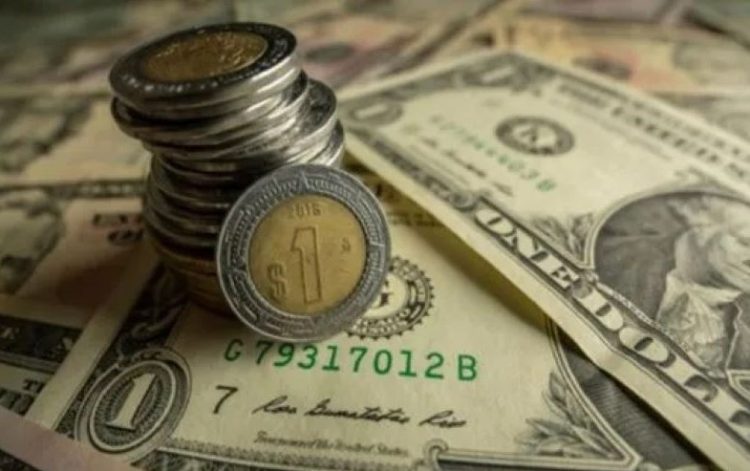 El Banco Central tomó la decisión de devaluar 22% la moneda oficial