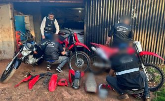 Desmantelaron una red de robo, desarme y venta de motos robadas en Brasil y Argentina