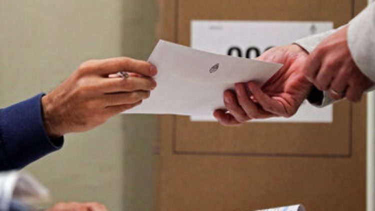 Cuáles son las penalidades por no ir a votar y quiénes están exceptuados