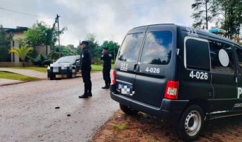 Alem: robaron a una familia, los delincuentes se llevaron 300 mil pesos, una camioneta y dos teléfonos celulares