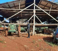 Murió un menor que sufrió un grave accidente cuando estacionaba un tractor