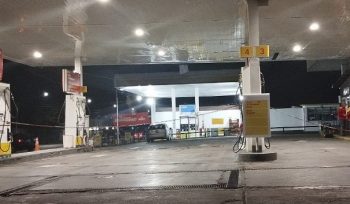 Algunas estaciones de servicio cerraran en el horario nocturno por el congelamiento de precios del combustibles