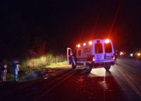 Continúa en grave estado el motociclista que impactó contra un carro sobre ruta nacional 14
