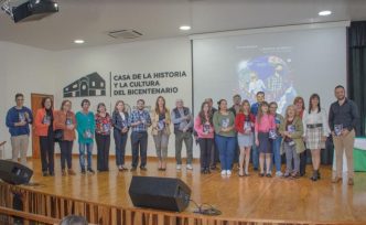 Ayer se hizo entrega del material literario “Hasta la Corona”