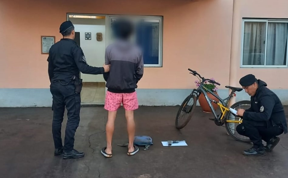 Hurtó una herramienta de su trabajo y fue descubierto por residentes del Barrio Norte cuando intentaba comercializarla