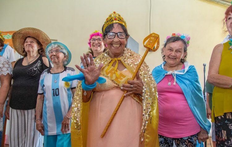 Más de 500 adultos mayores participaron del Programa Mayores Activos en el día de la primavera