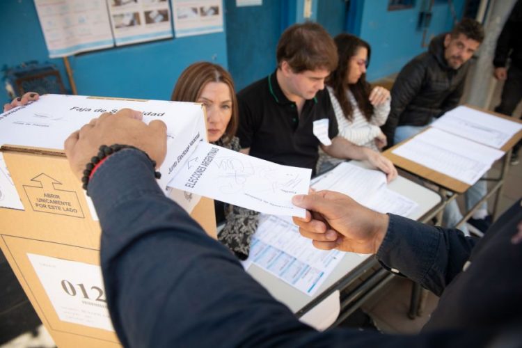 Elecciones 2023: actualizan el monto que recibirán las autoridades de mesa