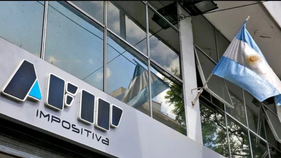 La AFIP modificó el régimen de retención de Ganancias para profesionales autónomos