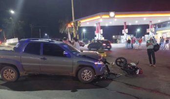JARDÍN AMÉRICA: Choque entre una moto y un auto, un niño de 10 años falleció